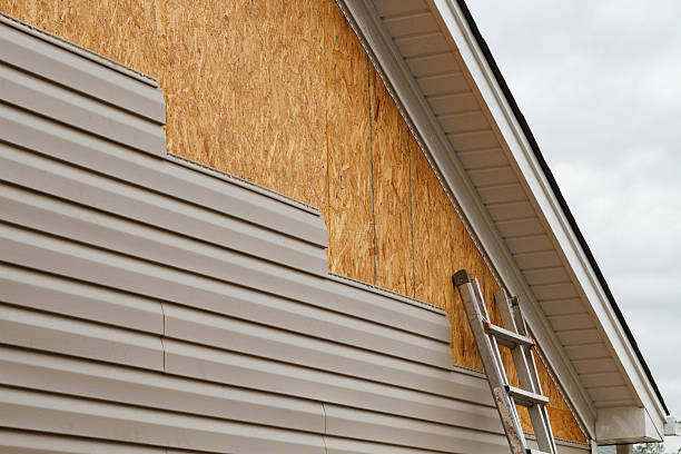 24/7 Emergency Wood Siding experts in Broadway, NC